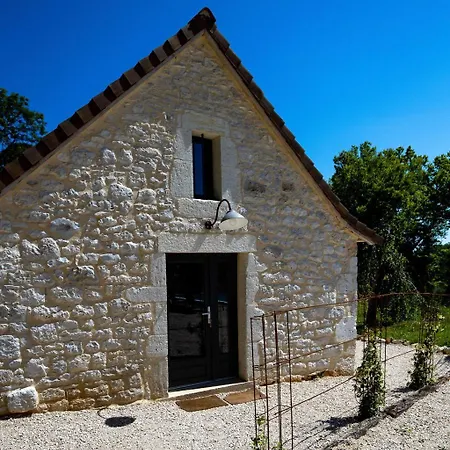 Chateau De *