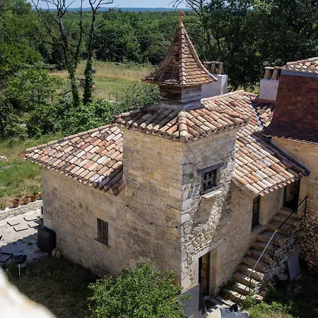 Chateau De *