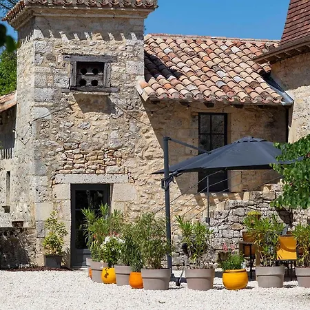 Dom wakacyjny Chateau De *